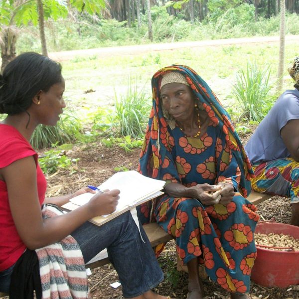 LoRDA fieldworker administering a questionnaire for AFROBAROMETER 2015